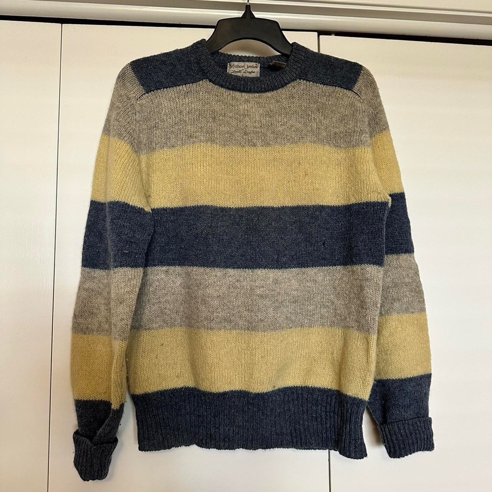 Vintage striped sweater, blue/yellow/cream colored! Size small